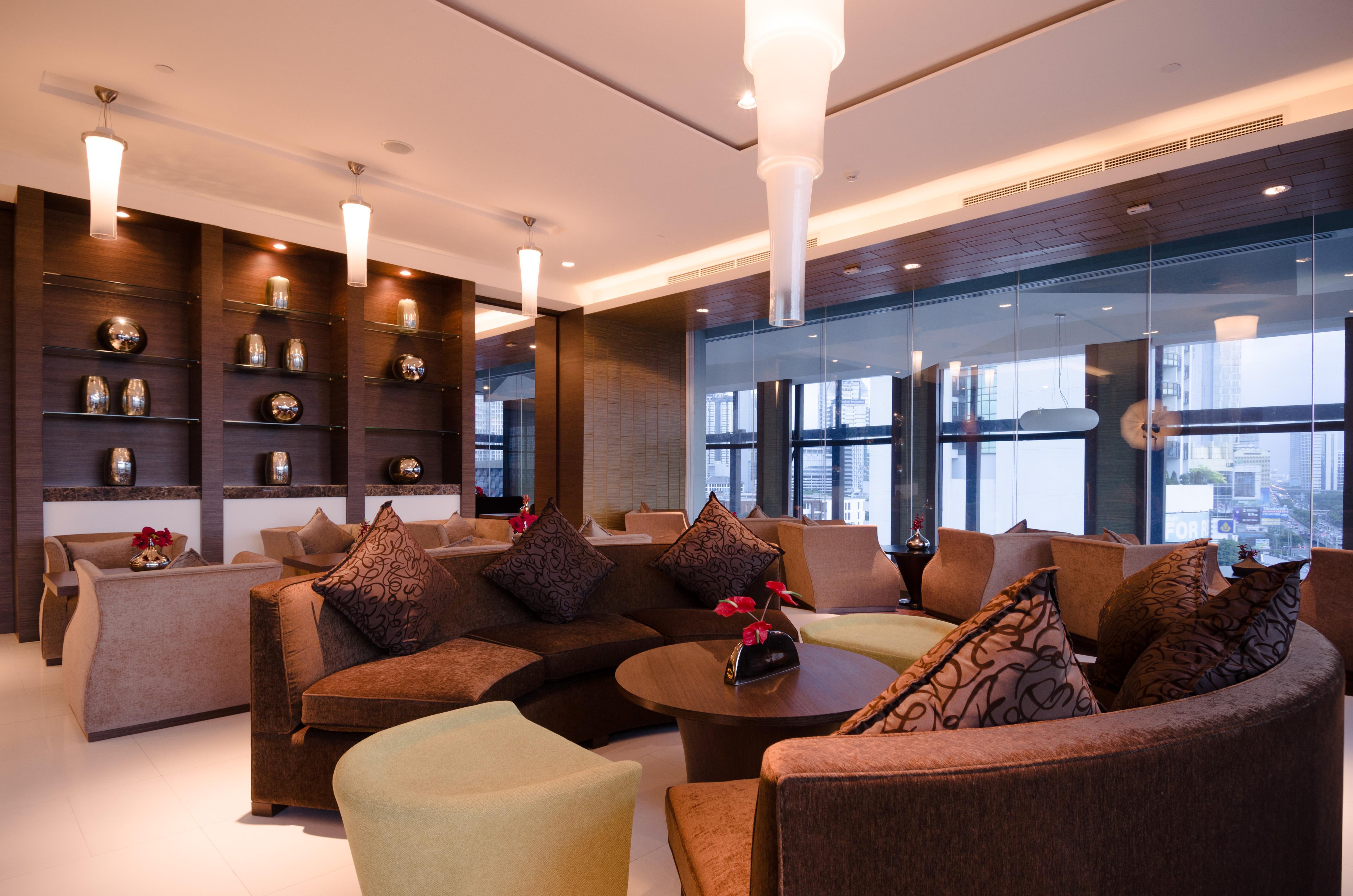 Aetas Lumpini Otel Bangkok Dış mekan fotoğraf