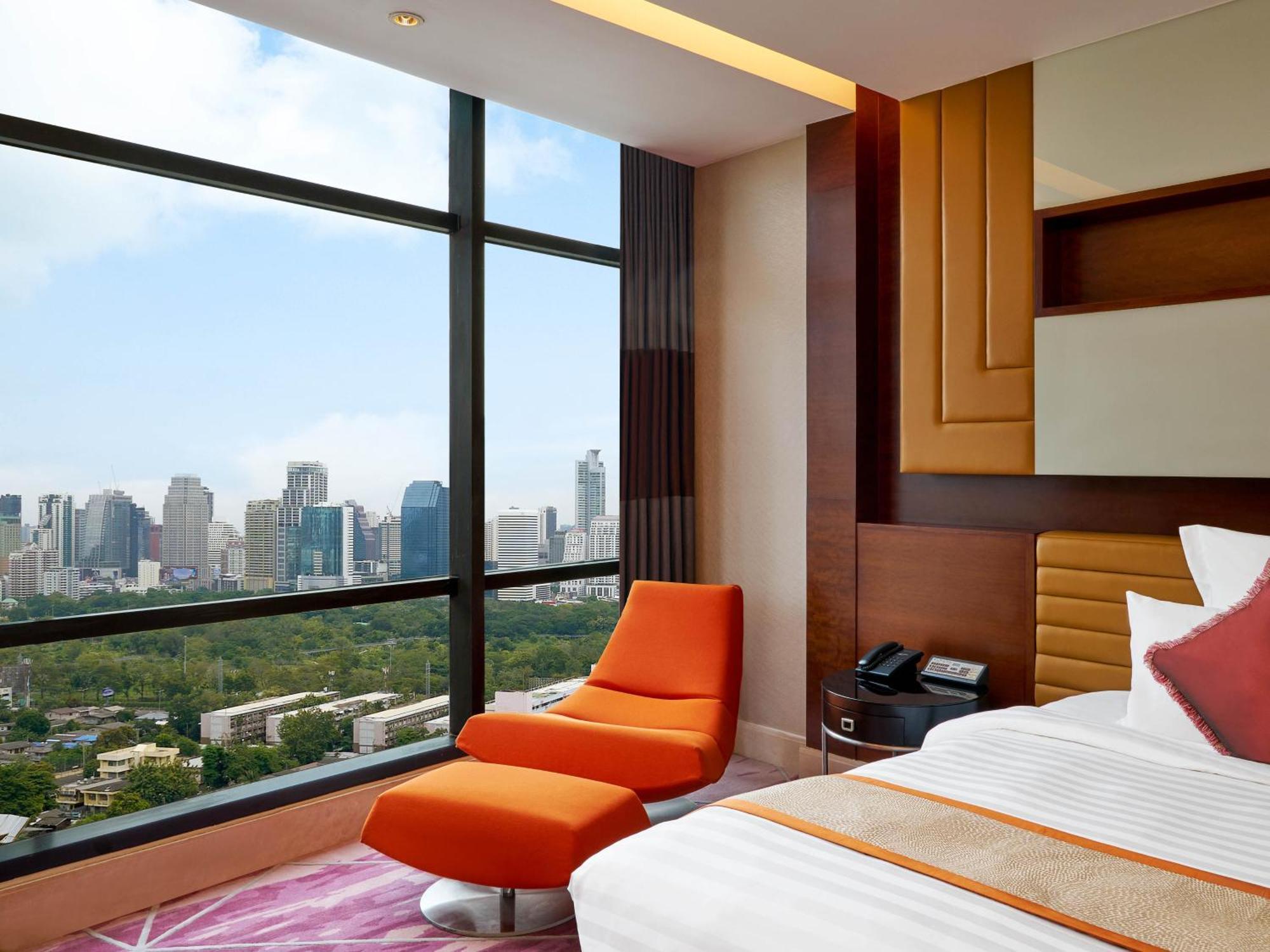 Aetas Lumpini Otel Bangkok Dış mekan fotoğraf
